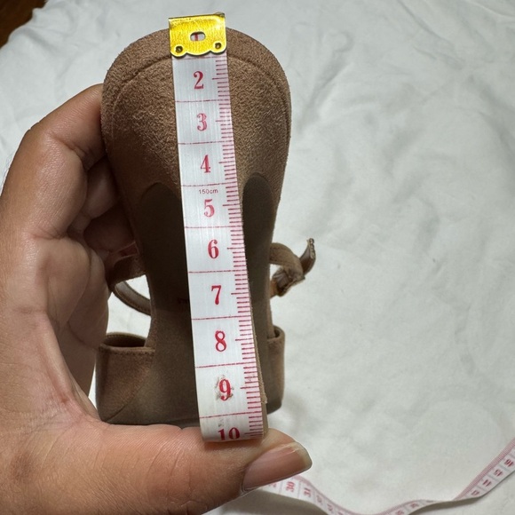 DV by Dolce Vita Tan Heels with Ankle Strap - Picture 4 of 5